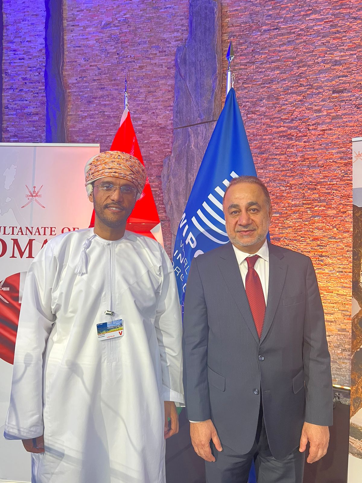 عُمانيان يحوّلان شغفهما باللبان إلى مشروع تجاري ناجح محليًا وعالميًا