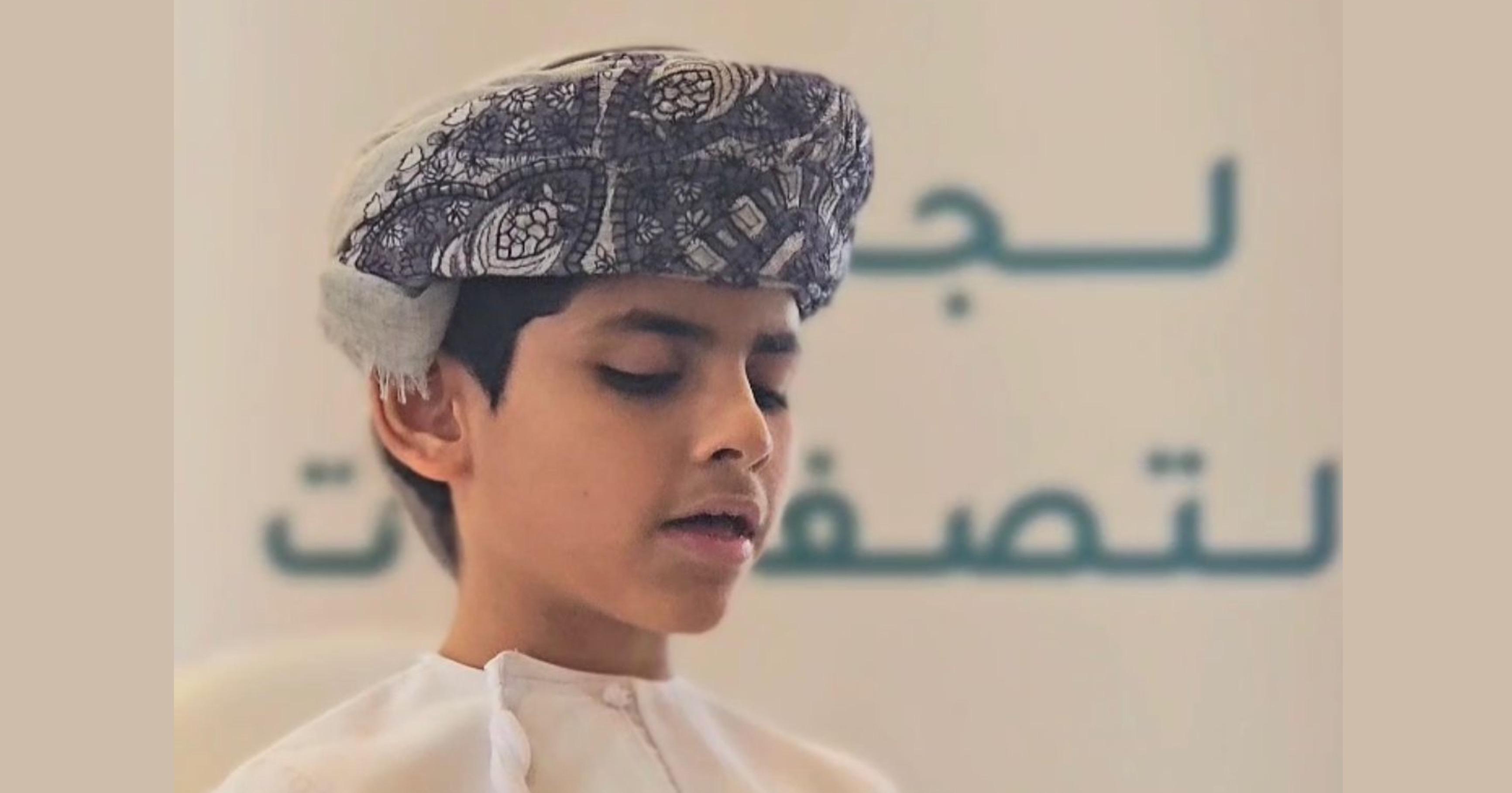 ”رحلة القرآن سعادة لا تنتهي“: كيف استطاع فارس الكفيف الفوز بمسابقة السلطان قابوس للقرآن الكريم؟