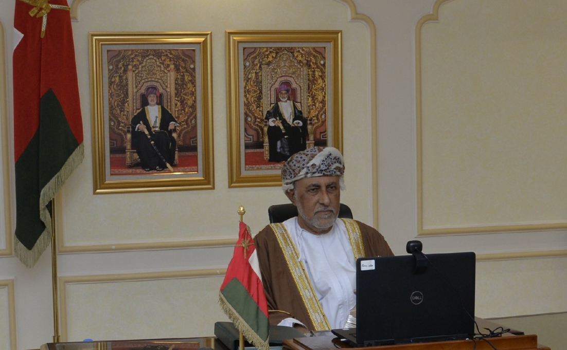 سمو السيد شهاب يشارك في اجتماع خليجي