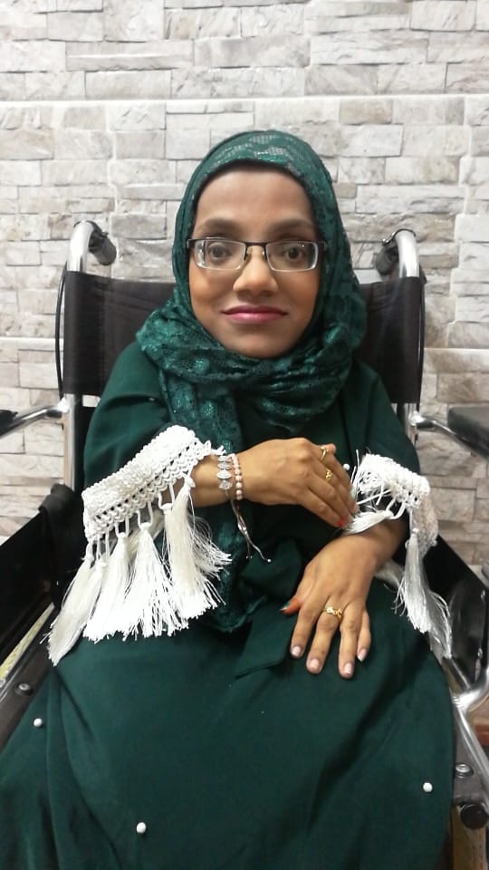 رغم إعاقتها الحركية: الخصيبية تُبدِع في مجال الإعلام