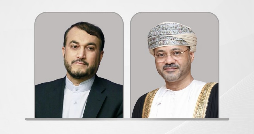 السيد بدر يتلقى اتصالا هاتفيا من حسين أمير عبداللهيان