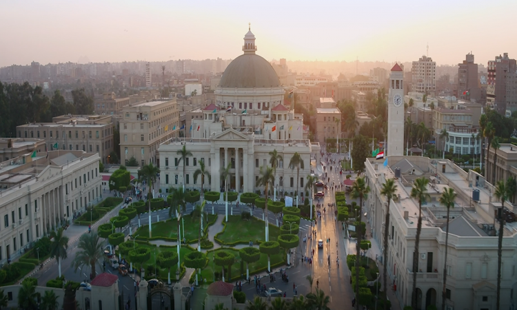 فتح باب التسجيل للطلبة الراغبين بالالتحاق بالجامعات المصرية
