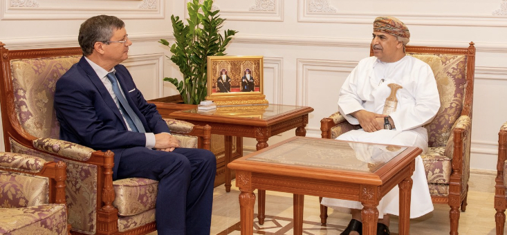 ورشة إقليمية في مسقط لمبادرة دولية، ورئيس جهاز الرقابة يستقبل ممثلها