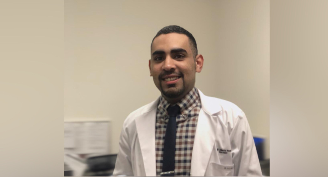 تكريم طبيب عماني في جامعة كندية؛ فماذا قال عن إنجازه؟