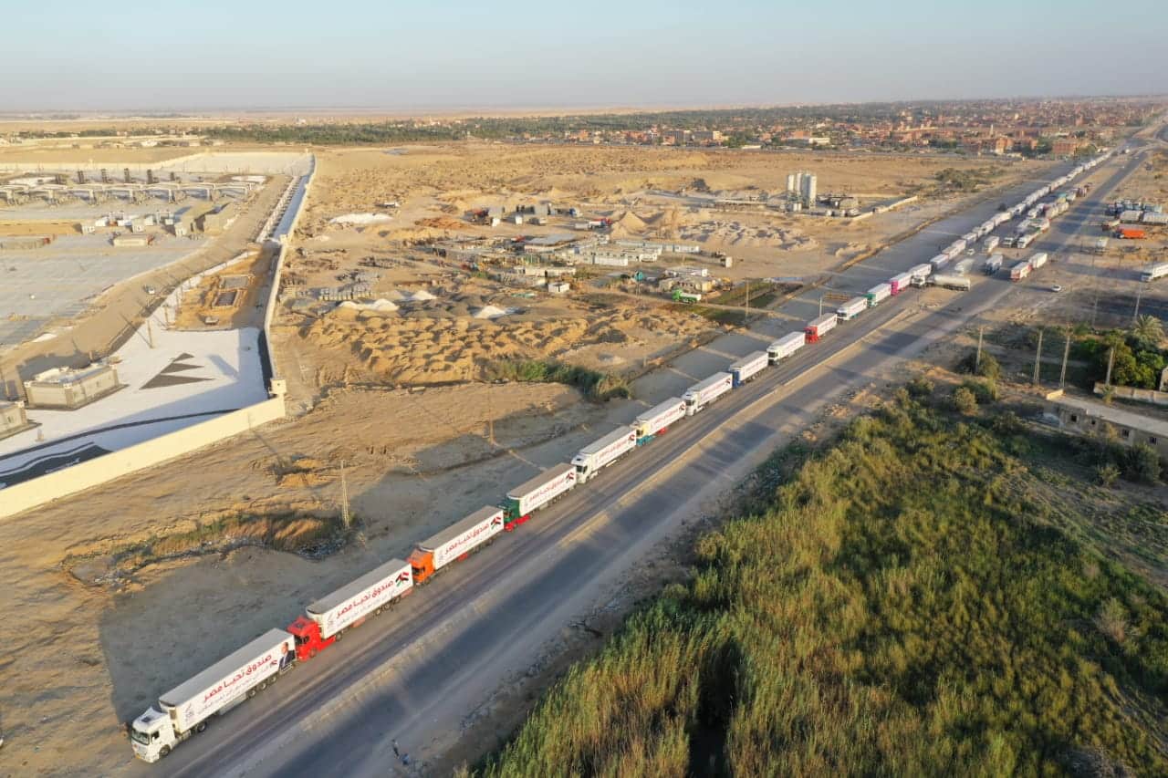 3 منظمات أممية تحذر: تأخر دخول المساعدات إلى غزة ينبئ بانفجار في وفيات الأطفال