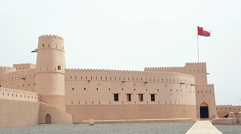 حصن جعلان بني بوحسن.. معلم تاريخي وسياحي