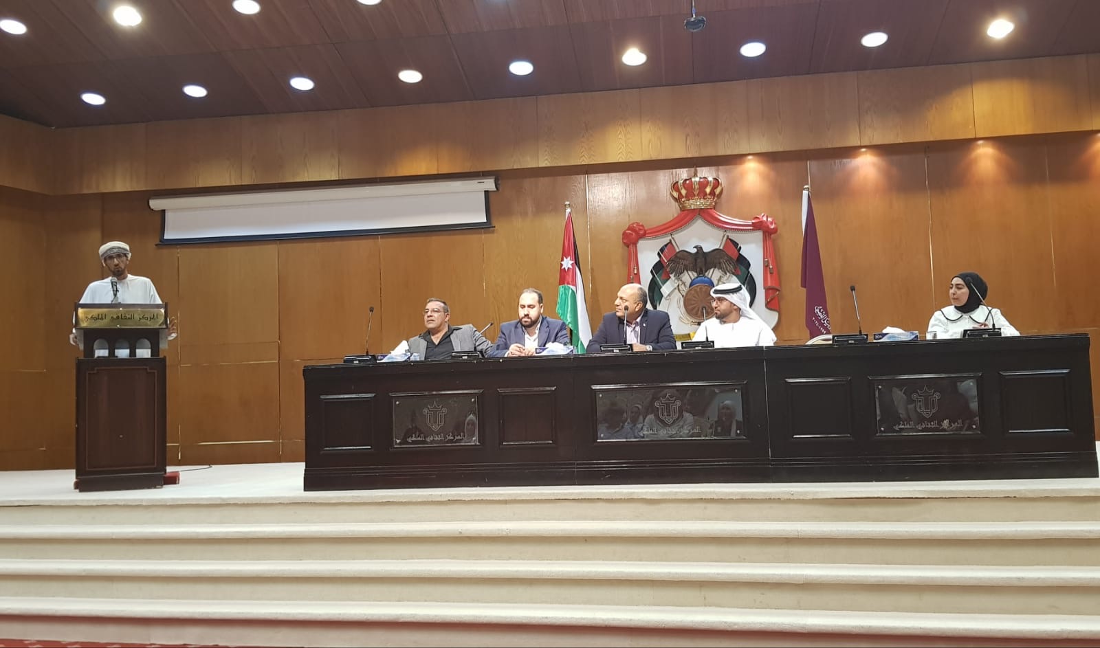 الشاعر عبدالله العريمي ينشر  مخطوطات عشقه الأوّل في (جرش)