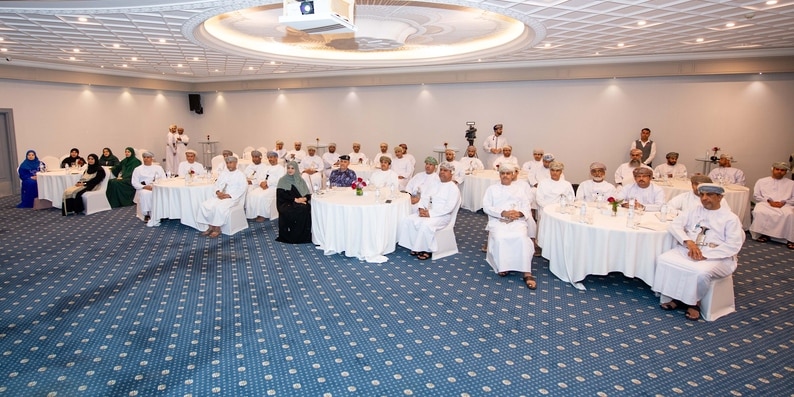 التربية تناقش فلسفتها في إدارة الحالات الطارئة