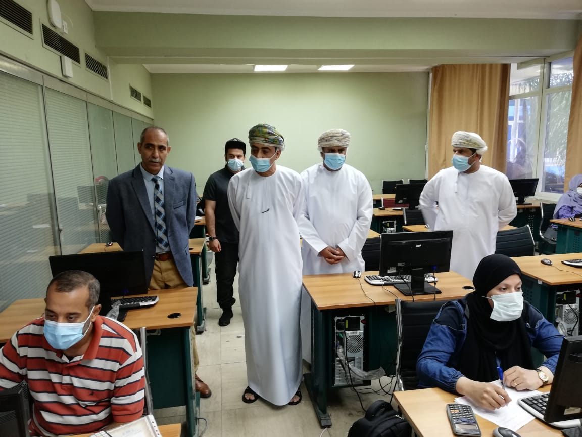 سفيرنا في مصر لـ “أثير”: لا تأثير للعنصر البشري على التعاقدات مع المعلمين المصريين