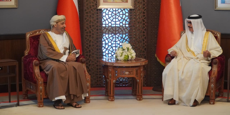 تعزيز التعاون الأمني المشترك أبرز ملفات اللقاء بين وزيري الداخلية العمانية والبحرينية