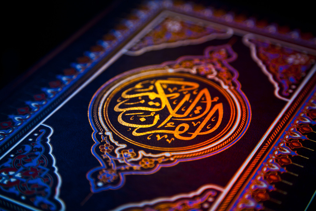 في إحدى محاكم السلطنة: تكليف متهم بحفظ جزء من القرآن خلال شهرين