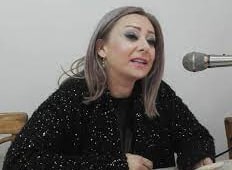 قراءة في “تاء تأنيث العاصفة”