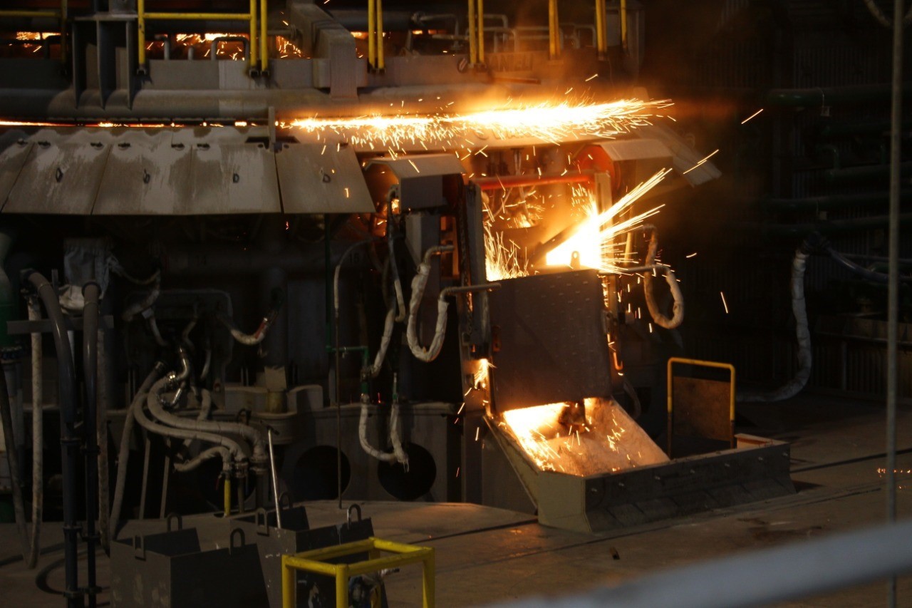 تُصدر 70 % من منتجاتها: “جندال شديد” تستثمر أكثر من مليار دولار في السلطنة