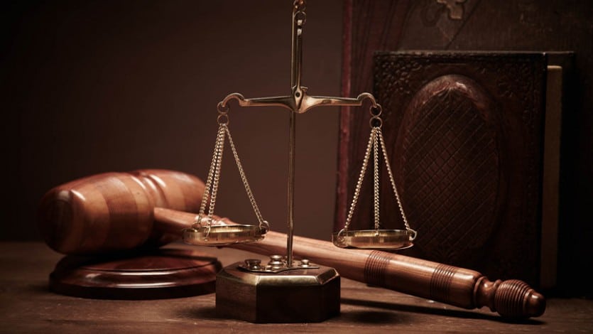 كيف أصبحت العدالة الجنائية الدولية بين وهم القانون ويقين السياسة؟