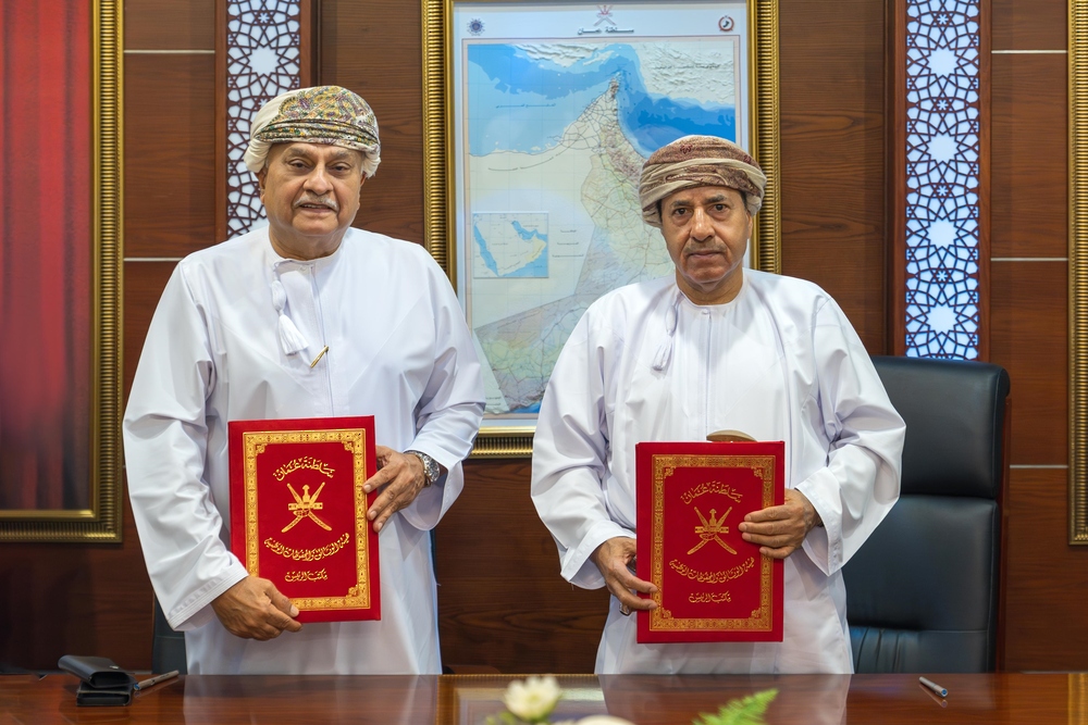 مختبر عماني لتحليل عمر الوثائق التاريخية