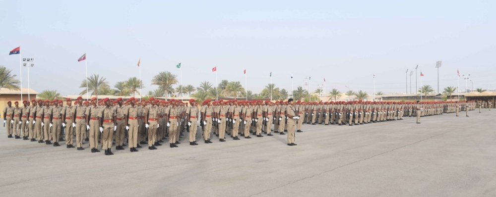 تخريج دفعة جنود من الجيش السلطاني العماني