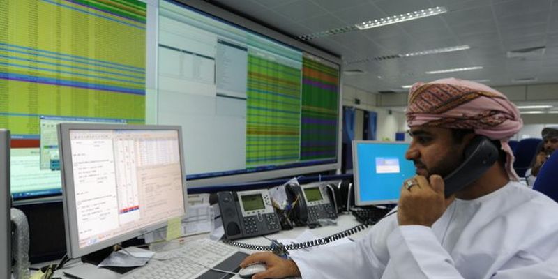 أكثر من ١٣٠٠ وظيفة للعمانيين في تقنية المعلومات والاتصالات