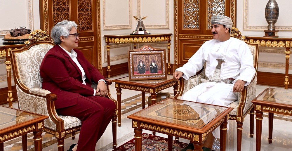 وزير المكتب السلطاني يستقبل السفيرة الأمريكية ويودع السفيرة الأردنية