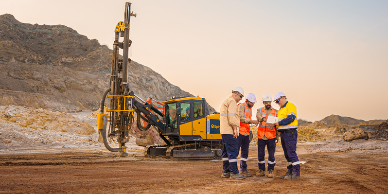 غدا: وضع حجر أساس لمشروع تعديني نوعي