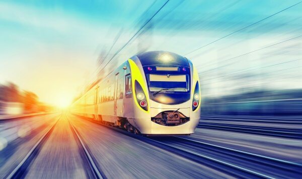 الحاتمي يكشف معلومات جديدة عن قطار صحار أبوظبي