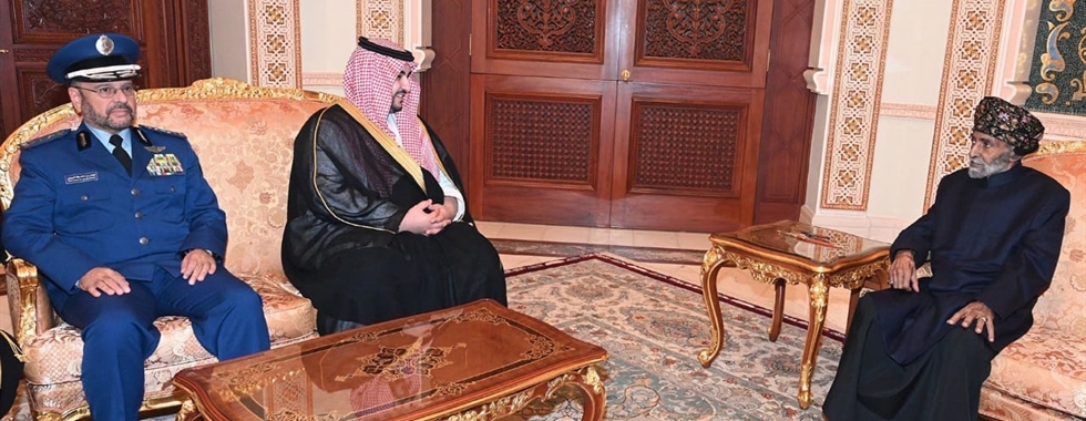 بالصور: شاهد الإطلالات البهية لجلالة السلطان في عام 2019