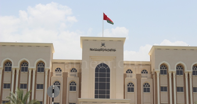 من دائرة إلى جهاز يتبع جلالة السلطان: محطات من تطور “الرقابة المالية والإدارية للدولة”