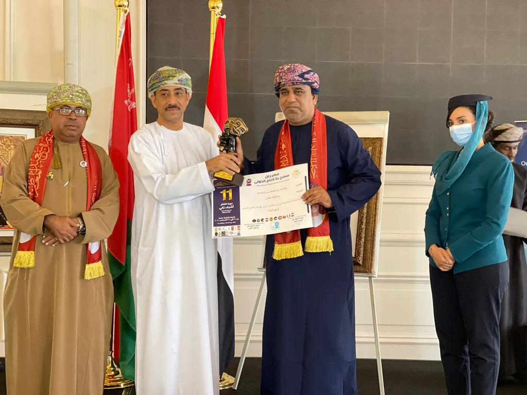 سفيرنا في مصر يحتفي بوفد “مسرح مزون”