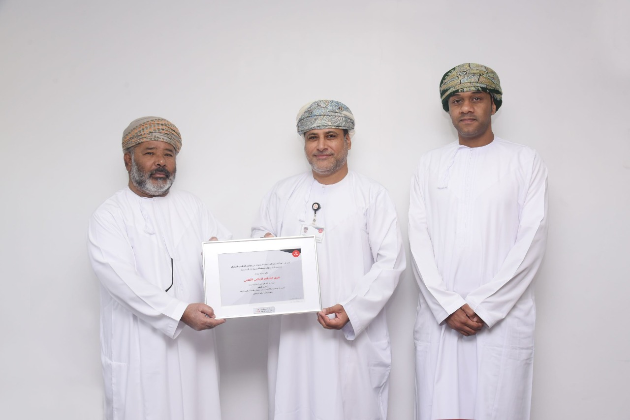 ضمن برنامج “الملاعب الخضراء”: بنك مسقط يفتتح ملعب فريق المحاضر الرياضي الثقافي بالرستاق