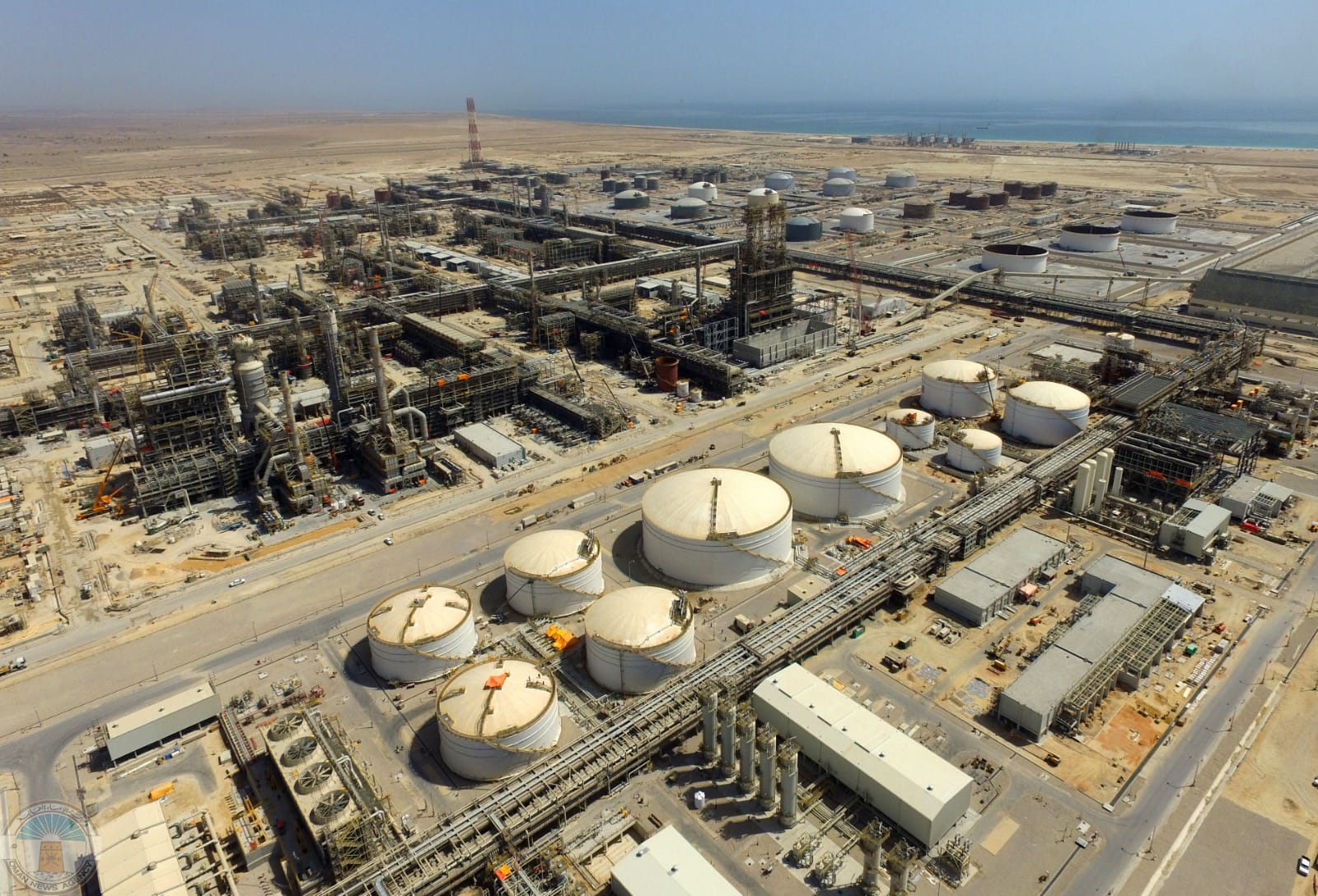 مصفاة الدقم تقترب من الانتهاء.. ومدير عام المشروع يوضح أهميته