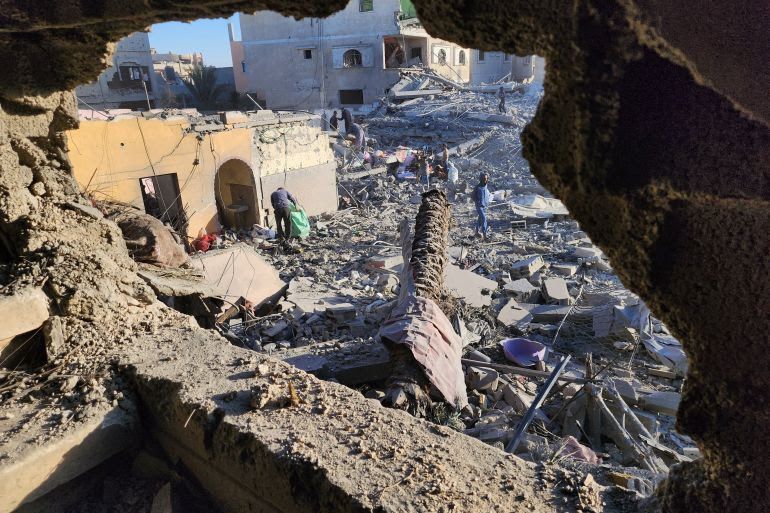 مباحثات فلسطينية بشأن غزة تشمل تشكيل حكومة توافق وطني