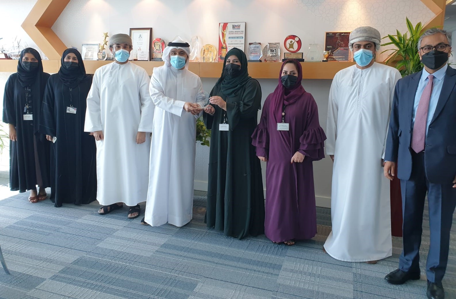 تتويج بنك مسقط بجائزة سيتي بنك لتميزه في مجال تحويل الأموال بالدولار الأمريكي