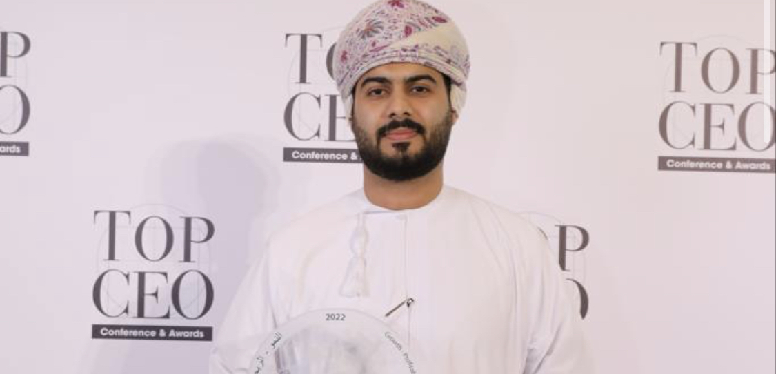 الرئيس التنفيذي للشركة العمانية القطرية للتأمين ضمن أبرز الرؤساء التنفيذيين في 2022م