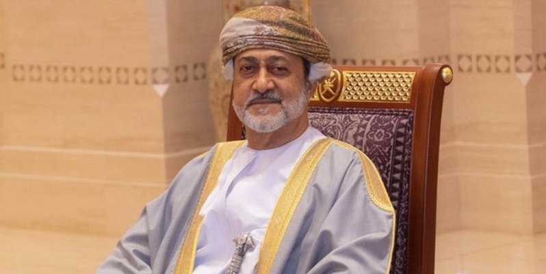 جلالة السلطان يهنئ المواطنين والمقيمين