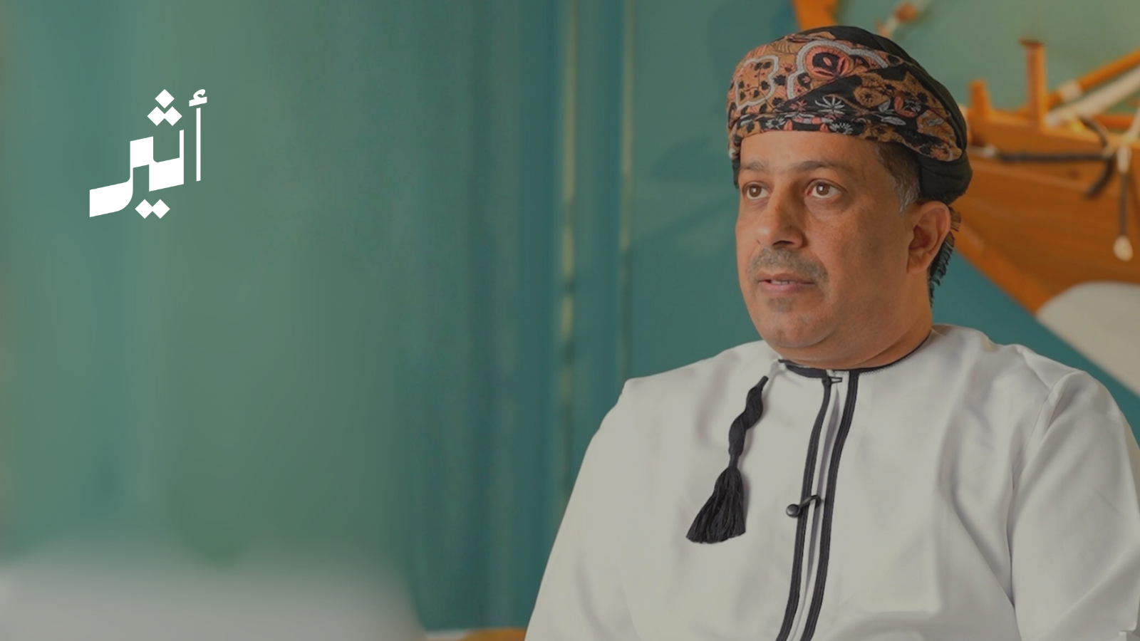 قرار “مضاعفة رسوم التجديد” 