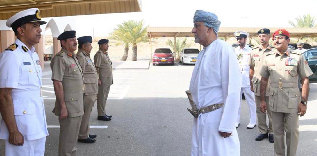 سمو السيد شهاب يزور الخدمات الطبية للقوات المسلحة