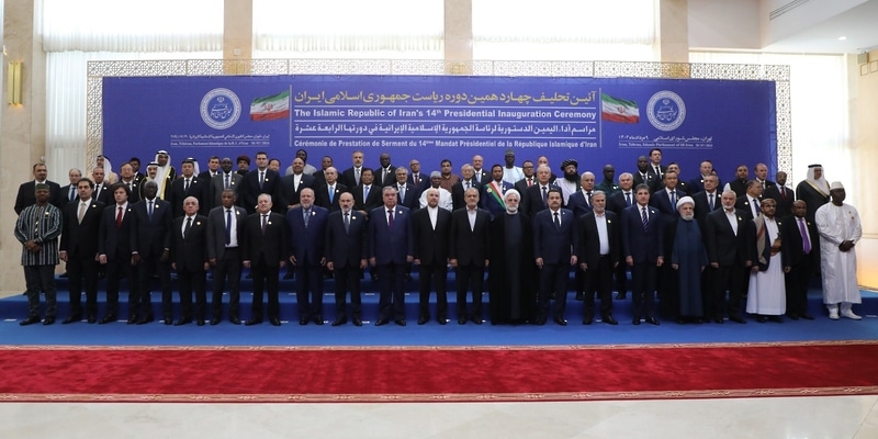 نقل خلالها تحية جلالة السلطان: وزير الاقتصاد يشارك في مراسم أداء اليمين الدستورية للرئيس الإيراني