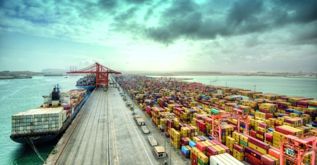 بالأرقام: التجارة الخارجية للسلطنة في أفضل معدلاتها