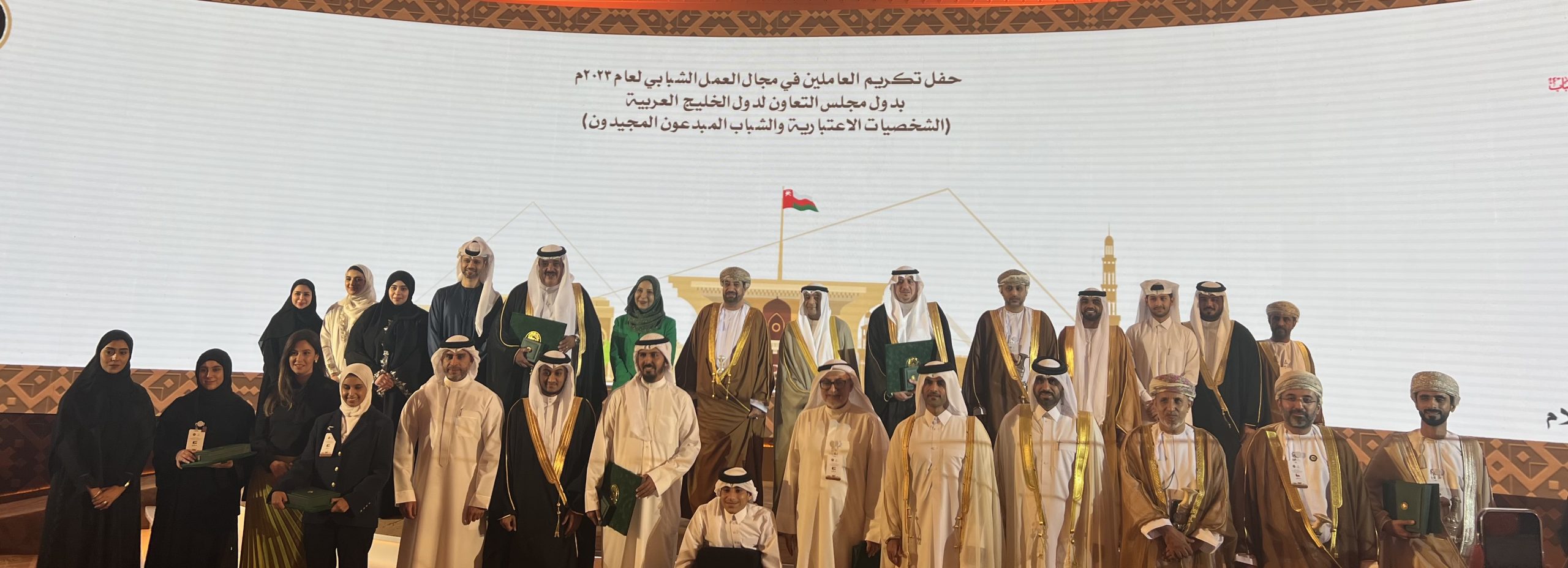 برعاية وزير الديوان: مكرّمون في العمل الشبابي يتحدثون عن إنجازاتهم