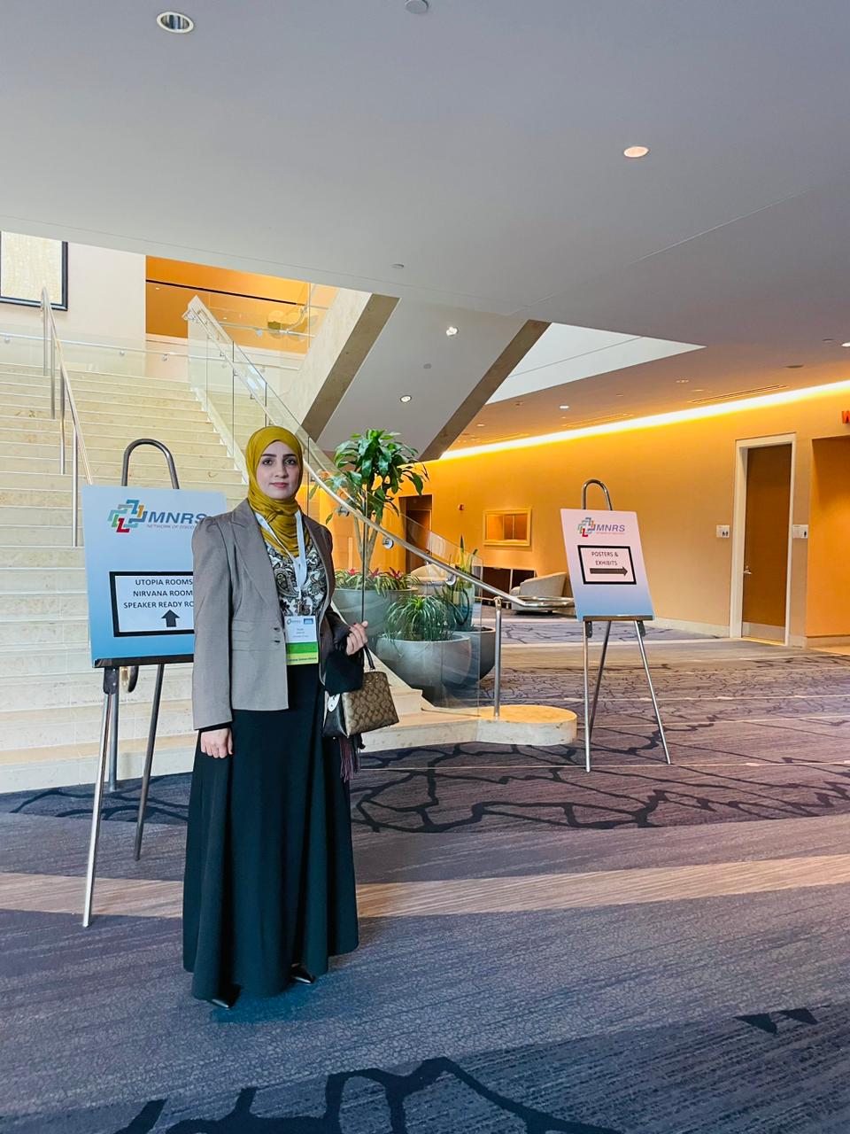 صور لعمانية في شوارع ولاية أمريكية، فما قصتها؟