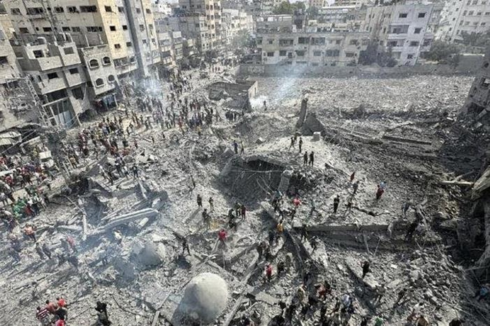 استشهاد 28 فلسطينيًا في قصف إسرائيلي على أحياء سكنية بخان يونس