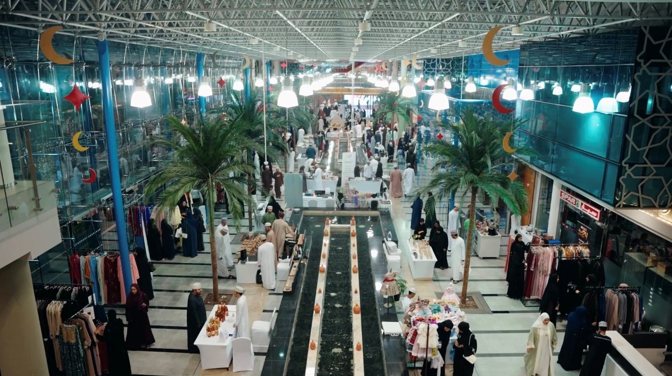 روّاد الأعمال يؤكدون نجاح سوق “الوثبة” في دعمهم وتسويق منتجاتهم 