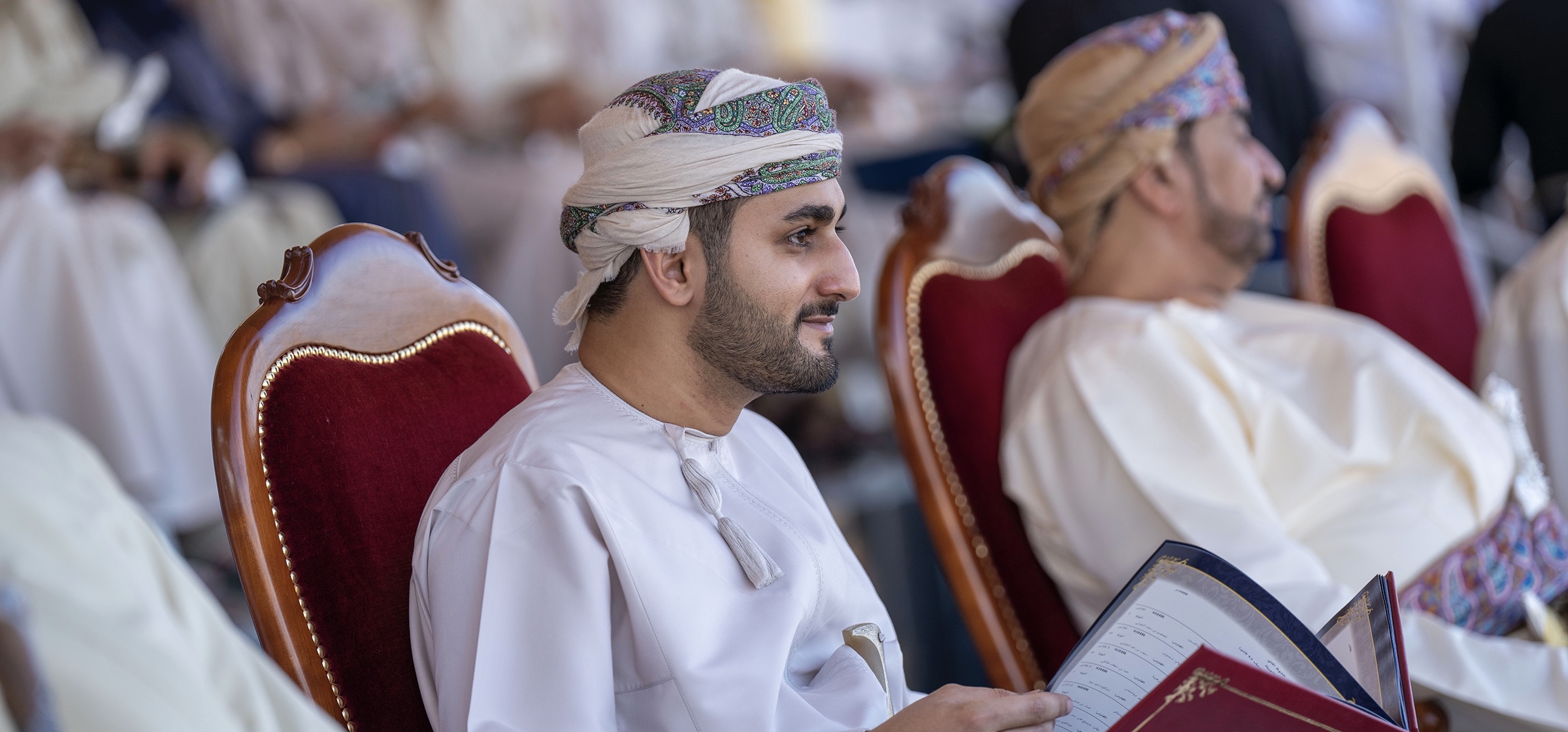 بالصور: سمو السيد ذي يزن يرعى سباق ومهرجان الفروسية العُماني