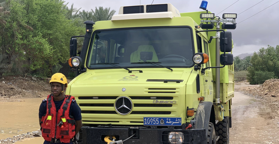 مُساءلة وإجراءات قانونية تنتظر من يتعمّد الوقوف على المنحدرات والمرتفعات الشاهقة