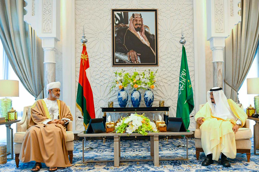 جلالة السلطان يُعزّي الملك سلمان