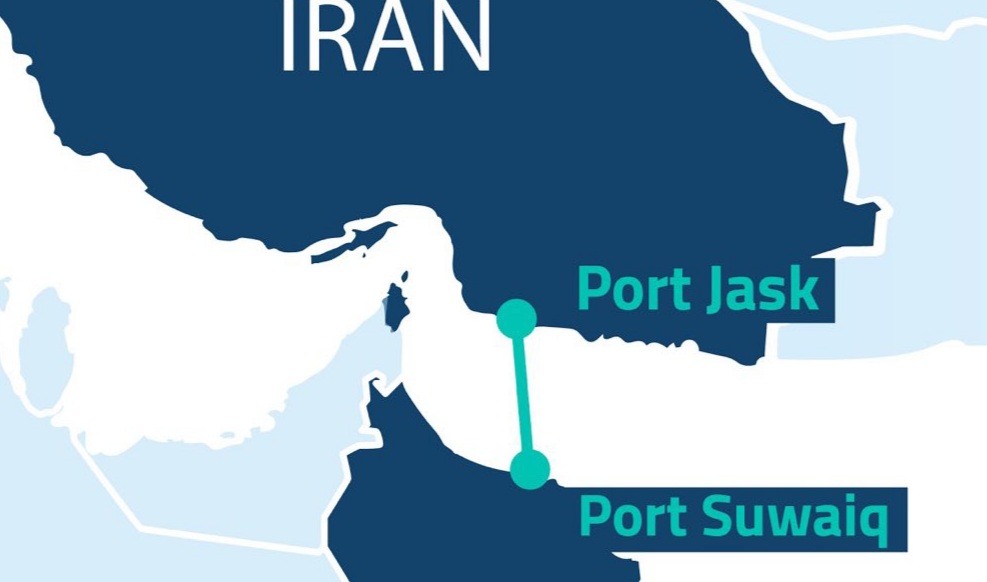 تدشين خط بحري مباشر بين إيران والسلطنة