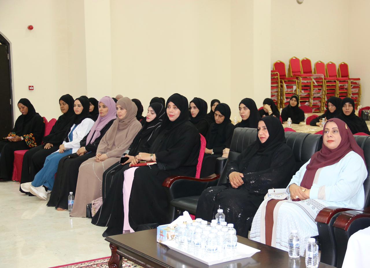 برنامج توعوي للحد من الإساءة والإهمال للأطفال