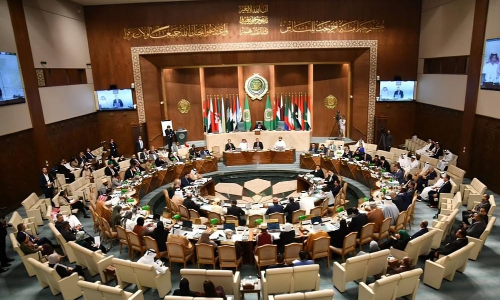 البرلمان العربي: عُمان تقوم بدور إيجابي في مساعي السلام ووقف إطلاق النار  باليمن نموذجا