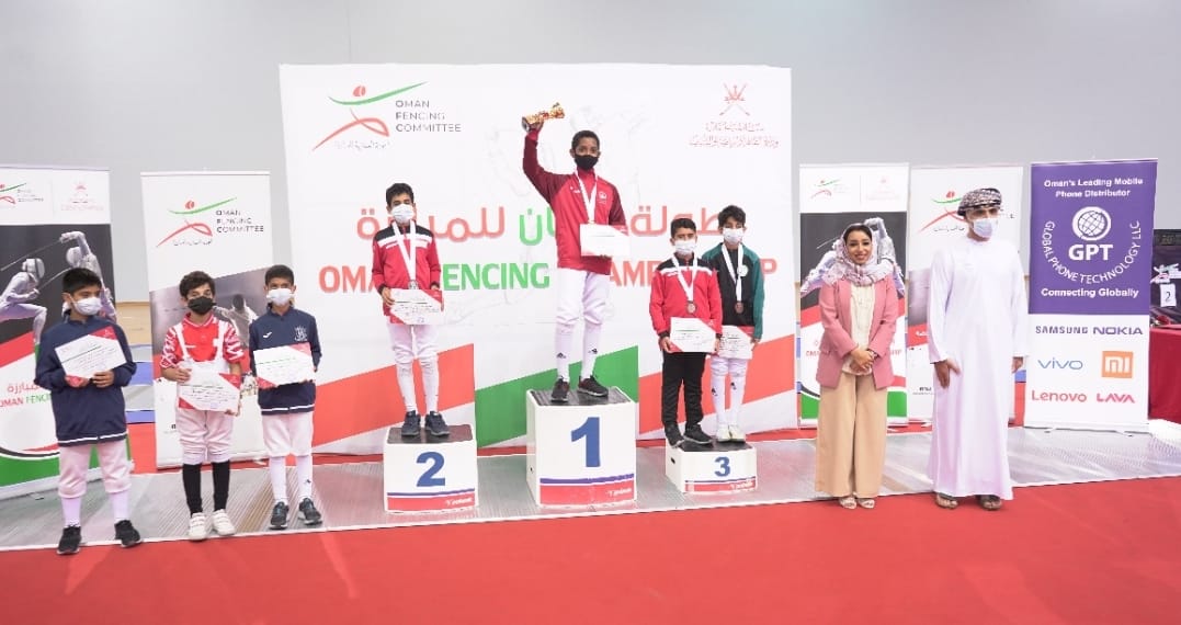 قريات وصلالة يُتوجان ببطولة “عمان” للمبارزة