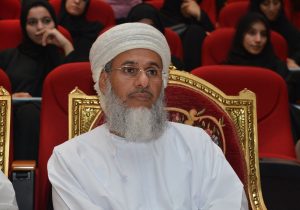 أكثر من (300) طالبة: افتتاح الدورة الفقهية الشرعية المكثفة وبرنامج الإجازة القرآنية