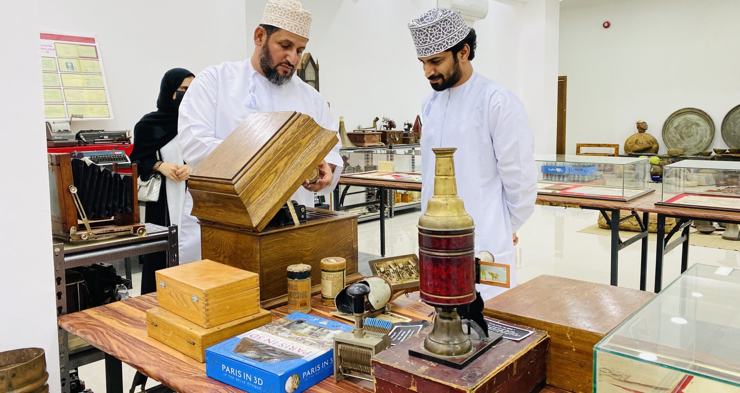 بالصور: مقتنيات فريدة عن فلسطين في متحف لمواطن عماني